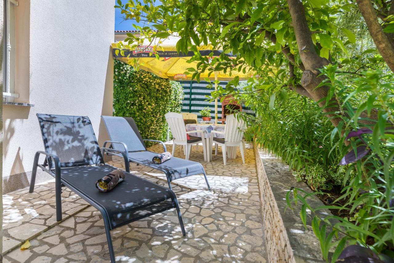 Apartments Hortensia Пула Екстериор снимка