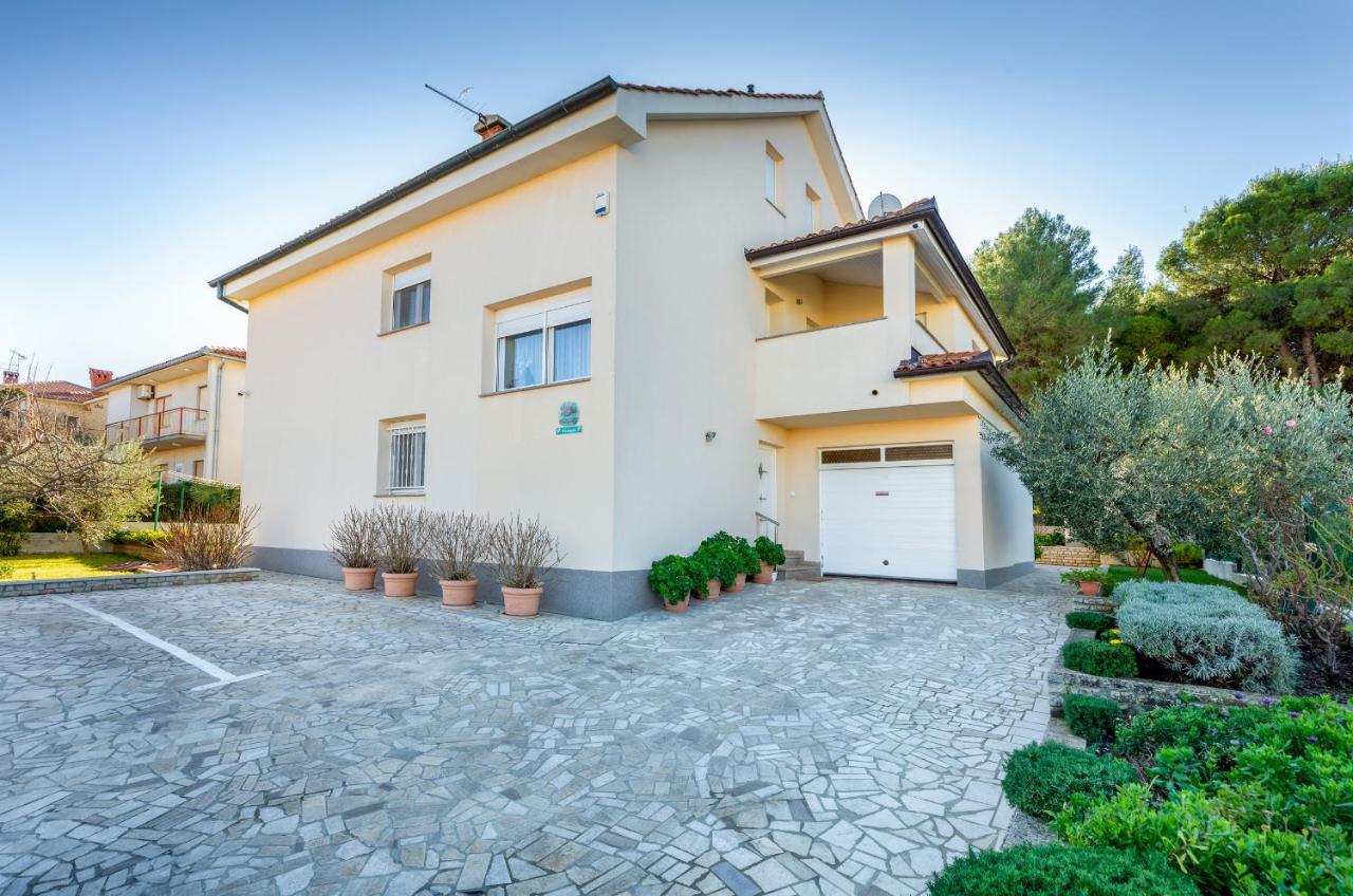 Apartments Hortensia Пула Екстериор снимка