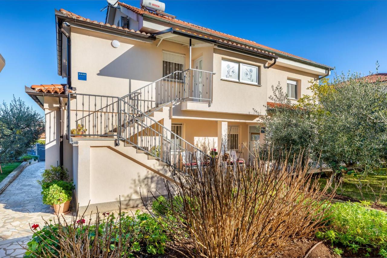 Apartments Hortensia Пула Екстериор снимка