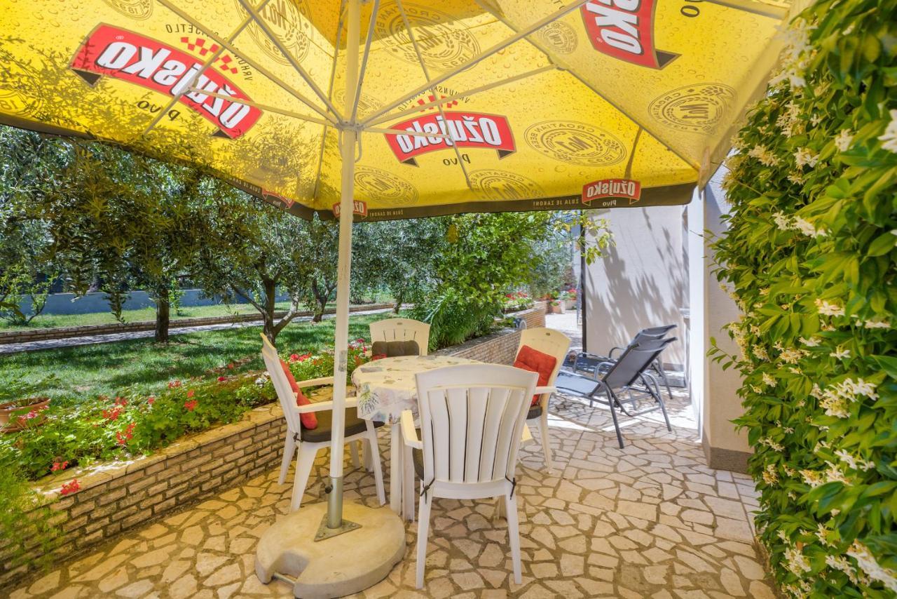 Apartments Hortensia Пула Екстериор снимка