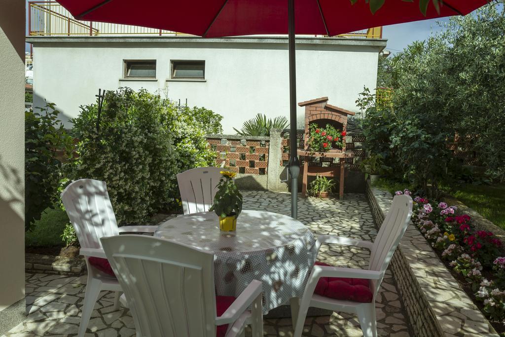 Apartments Hortensia Пула Екстериор снимка